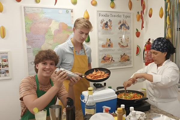 Authentic Peru Flavors: Lima Home-Hosted Tasting Tour