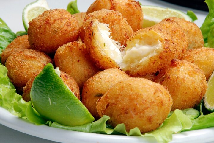Rio Food Tasting Session: Taste 33 Authentic Brazilian Foods