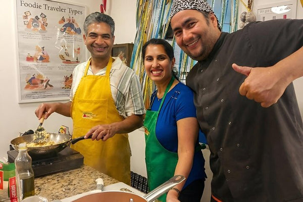 4hr Cooking Class in Medellín with Traditional Recipes and Drinks
